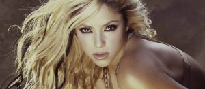 Shakira-07-900x1600