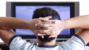 Ver-demasiada-television-puede-afectar-a-la-fertilidad-masculina