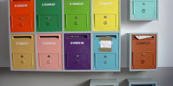 buzones-de-correos-mailboxes-caderno-branco1