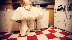 lavanderia-consejos-vestido-novia-conservar-lavar-limpiar-condiciones-boda-todoboda