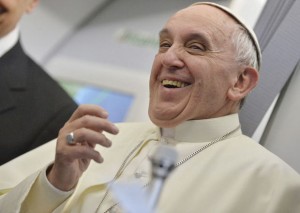 El-Papa-en-conferencia-de-prensa