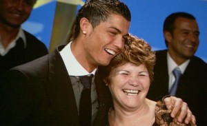 madre_cristiano_ronaldo_n-672xXx80