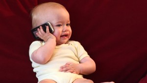 567165280-telefonia-movil-trash-&-style-telefono-portatil-celular-bebe