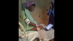 mujer-rinde-examen-de-la-unive-jpg_626x0