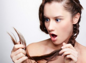 Razones-por-las-que-no-crece-el-cabello