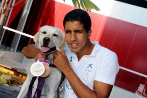 enhamed-y-perra-gayla