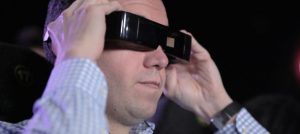un-sistema-para-que-ciegos-y-sordos-disfruten-del-cine