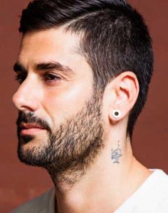 Melendi con el pelo corto