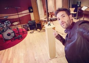 74859D01-B1E4-4B10-BE9E-1CD49D256009