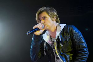 carlos baute en un concierto