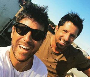 Pablo López y su hermano