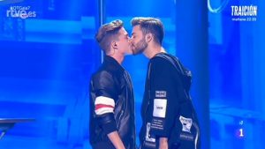 img_gmartin_20171212-022837_imagenes_lv_terceros_besosososraoul-kewD-U433579858626MkB-992x558@LaVanguardia-Web