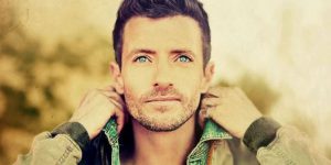 Pablo mora lagarto amarillo