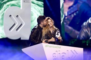 Pablo López le entregó el premio a Miriam Rodríguez y no pudo haber un intercambio de piropos más bonito y cargado de emoción.