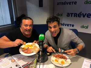 isidro montalvo luis larrodera desayuno