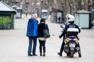 El aplaudido mensaje de ánimo de un policía asturiano