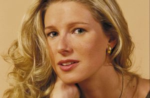 Anne Igartiburu y su "Hola, corazones", entre las muletillas más recordadas