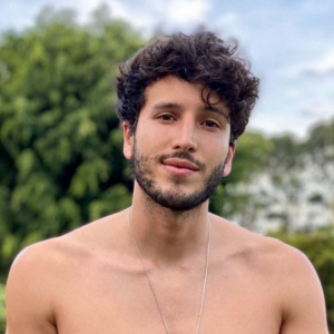 sebastián yatra cuarentena casa