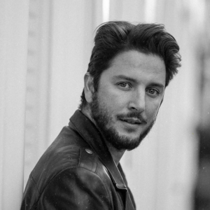 manuel carrasco cantante artista cruz del mapa prisión esperanza