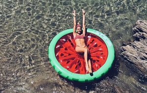 colchoneta gigante sandía influencers