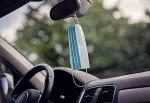 mascarilla retrovisor