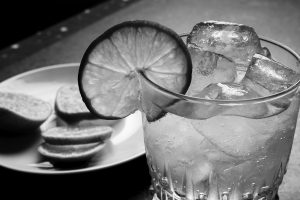 Tónica blanco y negro