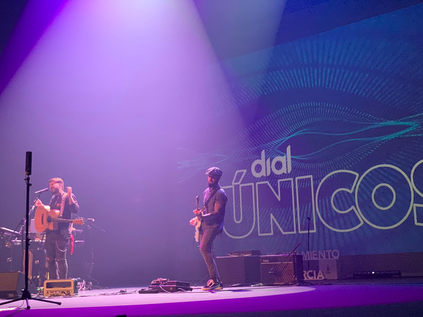 Dial Únicos Murcia en nuestra web el concierto con el se enciende la Navidad! - Cadena Dial