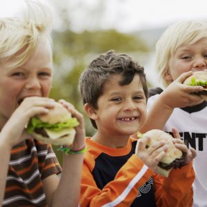 menores niños hijos