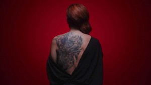 Rocío Carrasco tatuaje ave fénix