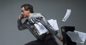 llegar tarde al trabajo