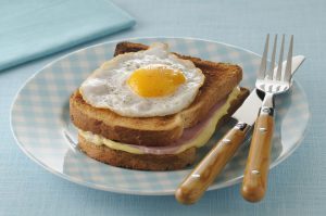 Croque madame sandwich