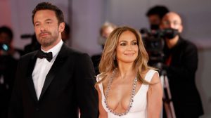 Ben Affleck y Jennifer López en el Festival de Venecia