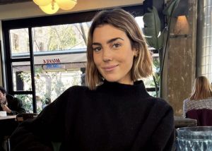 Anna Ferrer tras su retoque de nariz.