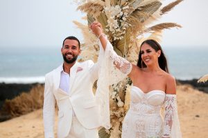 Anabel Pantoja y Omar Sánchez el día de su boda.