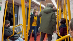 bronca metro madrid mascarilla