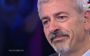 Carlos Sobera rompe a llorar en directo.