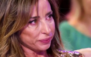 María Patiño rompe a llorar en directo