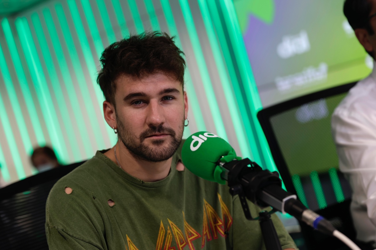 Dani Fernández en la rueda de prensa de los Premios Dial