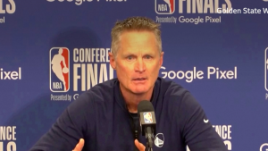 entrenador NBA Steve Kerr tiroteo