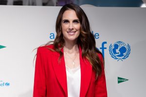 Nuria Fergó presume de nuevo amor en la playa.