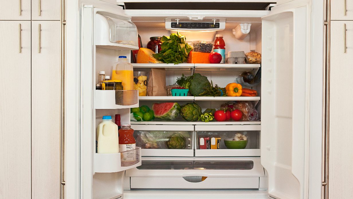 Los tres simples hábitos para no desperdiciar comida en casa.