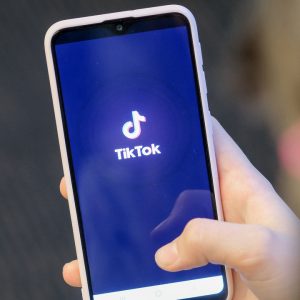 Los 3 retos más peligrosos de TikTok para los hijos.