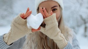 Los mitones, la prenda de moda este 2023.