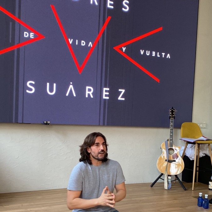 Andrés Suárez durante la presentación de su nuevo álbum: Viaje de vida y vuelta