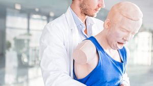 Lo único que debes hacer si alguien se atraganta