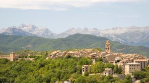 Aínsa, el pueblo más bonito de España, según National Geographic