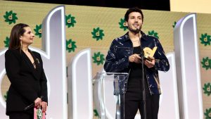 Sebastián Yatra en los Premios Dial 2023.