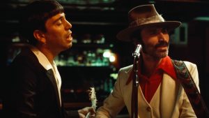 Leiva y Conociendo Rusia en el videoclip de Jaula de oro