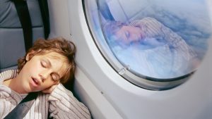 Los niños pueden viajar solos