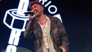 Dani Fernández en el 40 aniversario de DRO